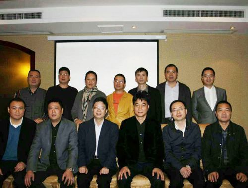 温州市委副书记钱三雄和公司董事长王从南与江西（温州）商会各级领导合影